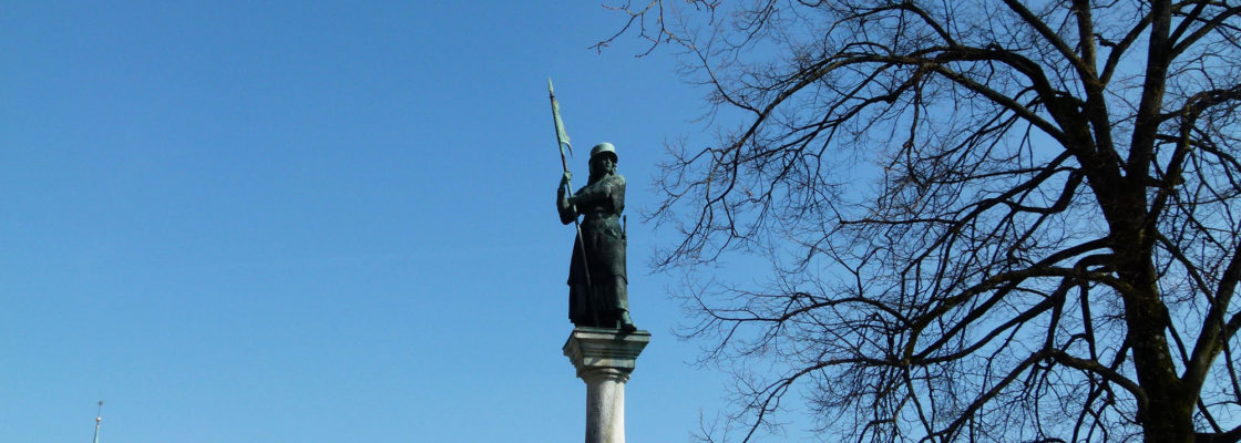 Statue auf dem Lindenhof